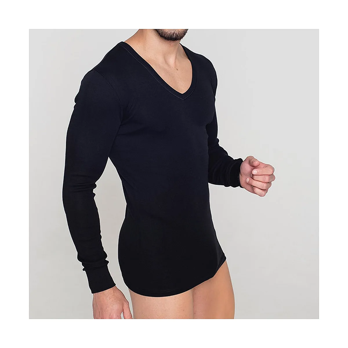 5284 BASIC LONG SLEEVE UNDERSHIRT. V NECK