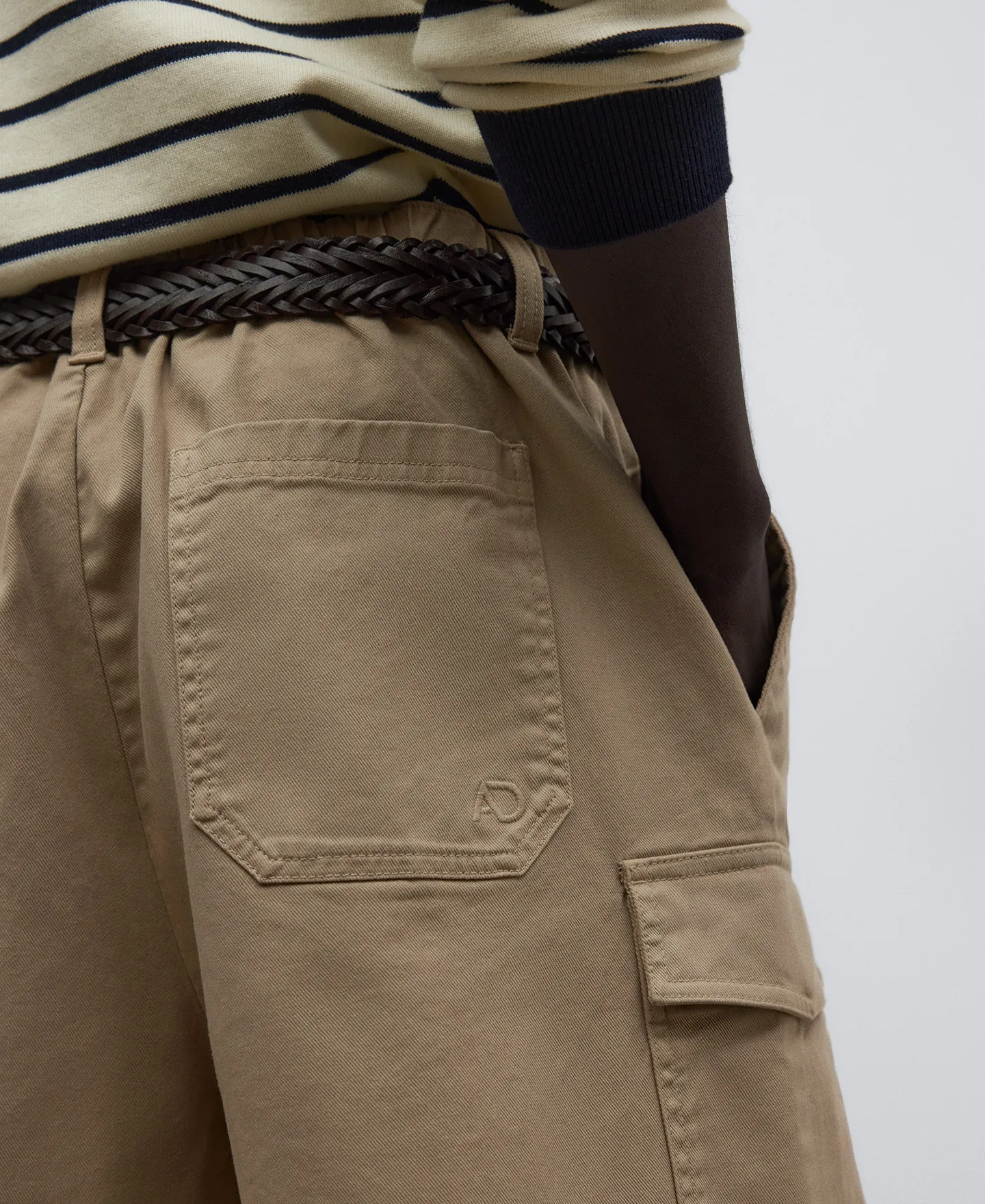 Cotton cargo bermuda shorts man