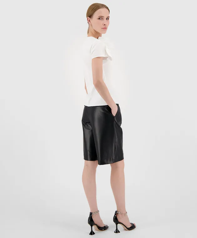 Deveaux Black Bermuda shorts