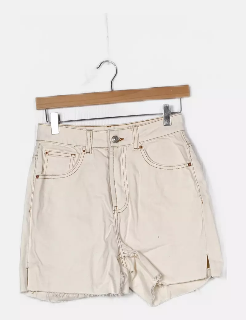 Primark Pantalón corto blanco roto