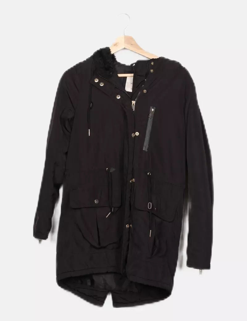 Pull&Bear Parka negra combinada