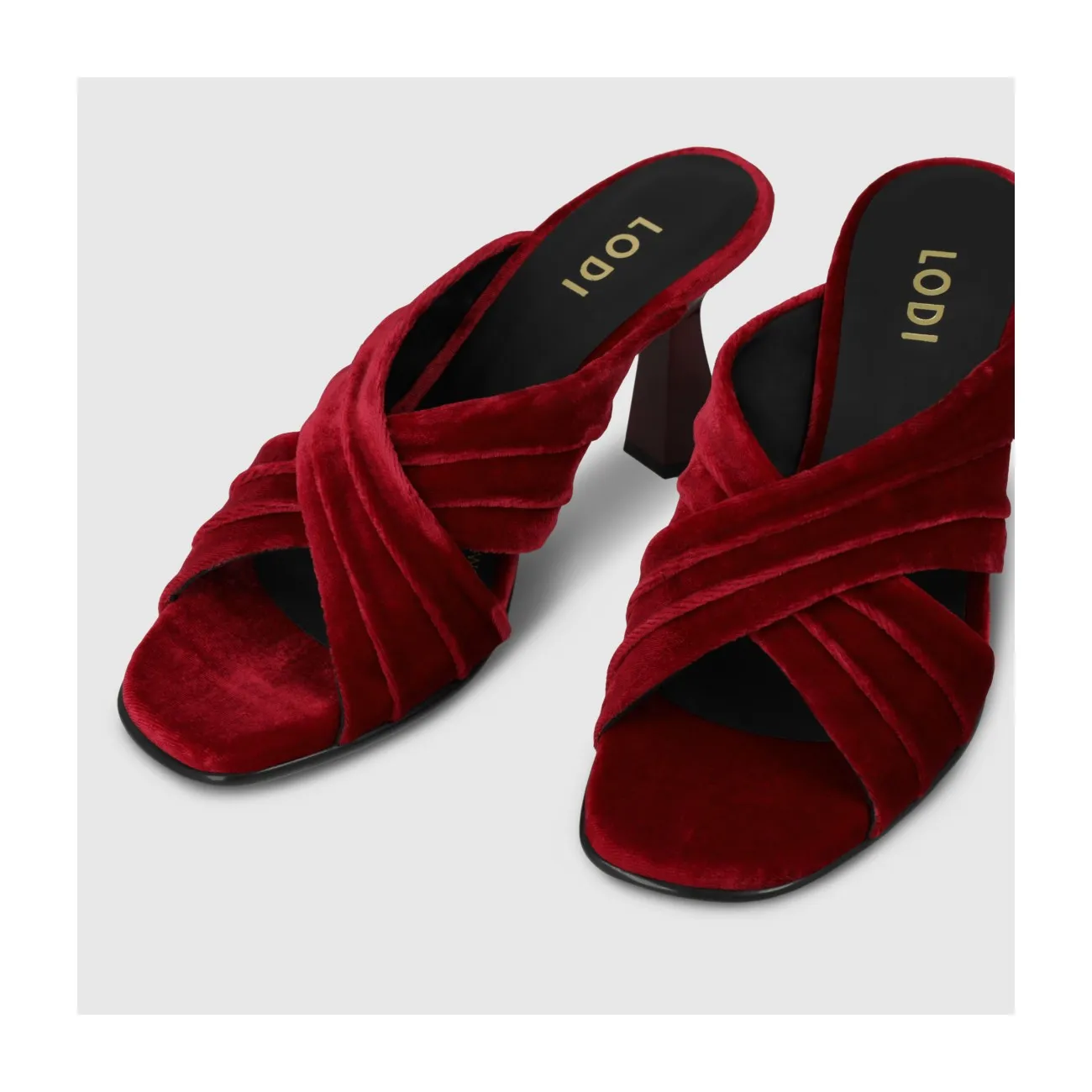 SANDALIAS ROJAS HIPOS