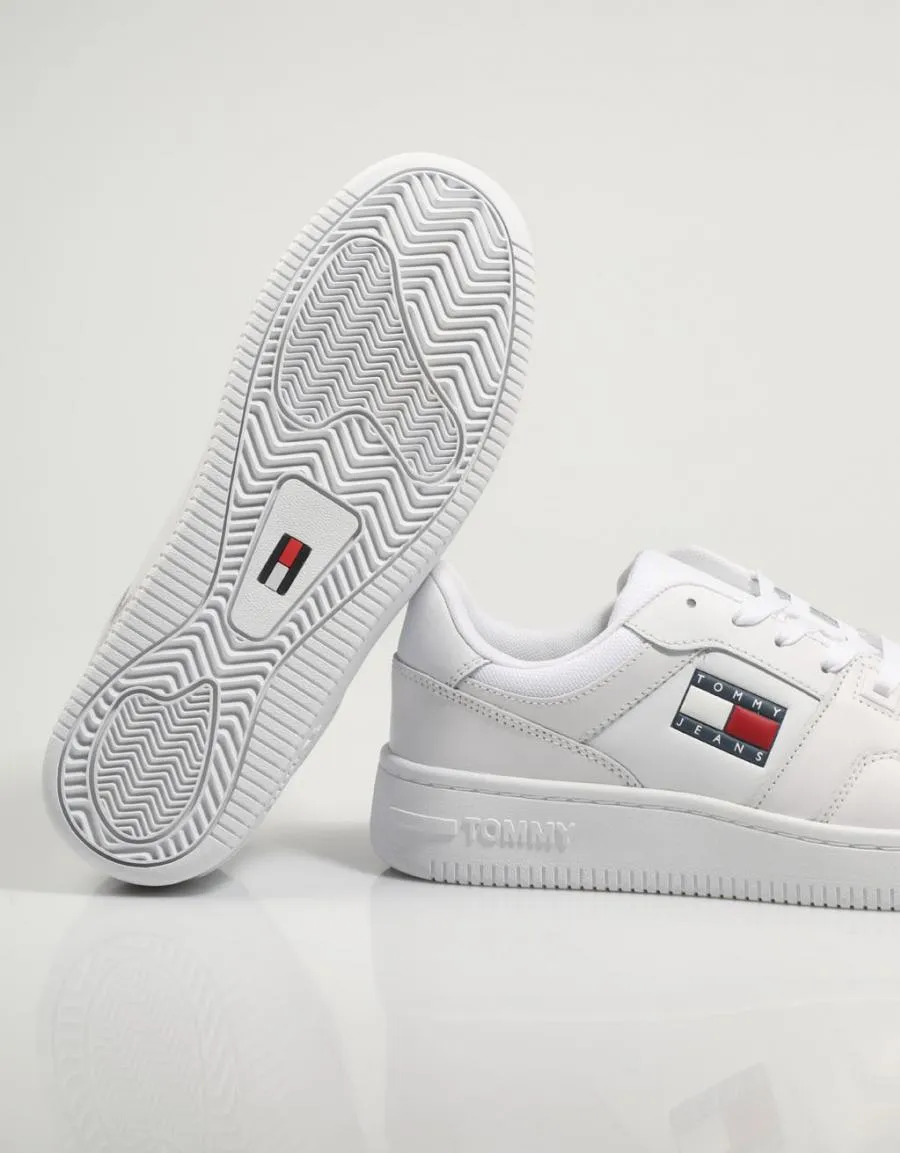  sneakers TOMMY HILFIGER Tommy Jeans Retro Basket Wmn en White 79947