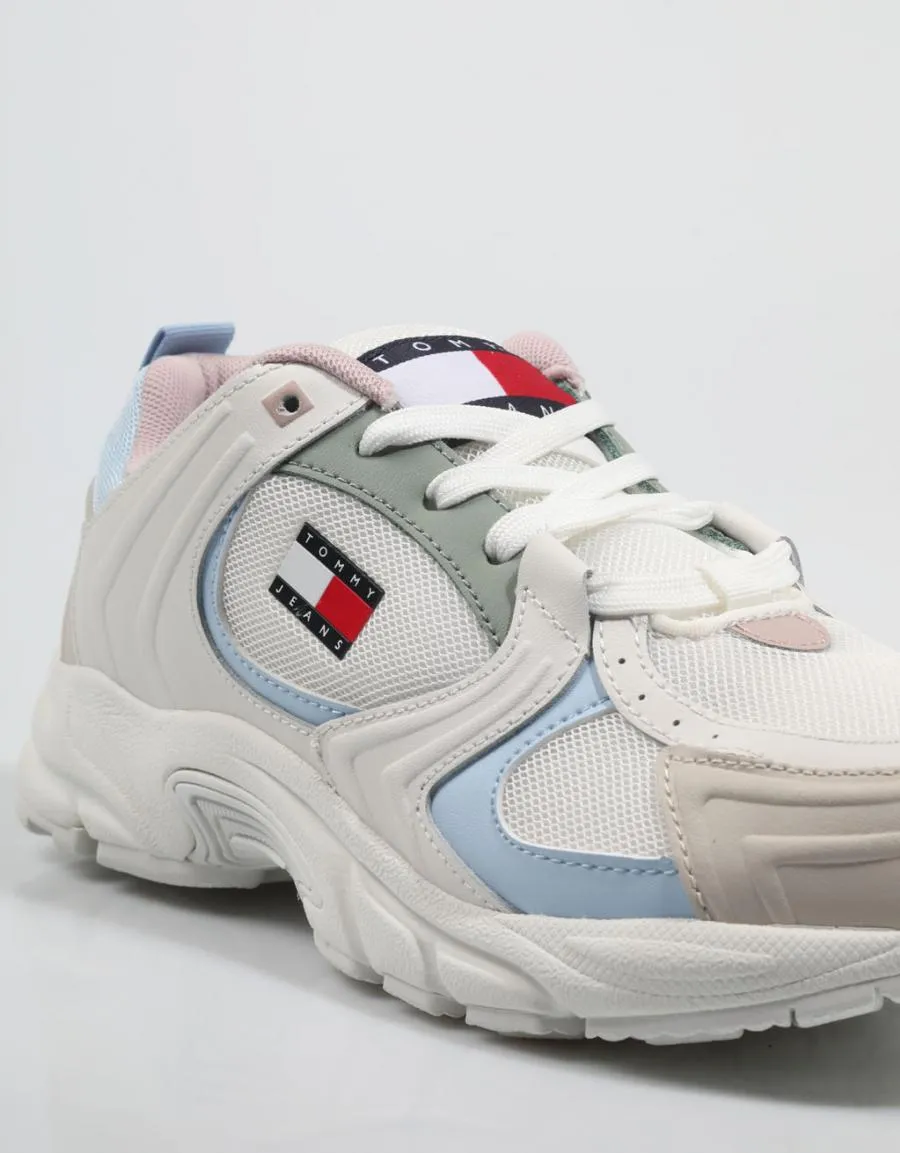  zapatillas TOMMY HILFIGER Tommy Jeans City Runner Wmn en Beige 79909